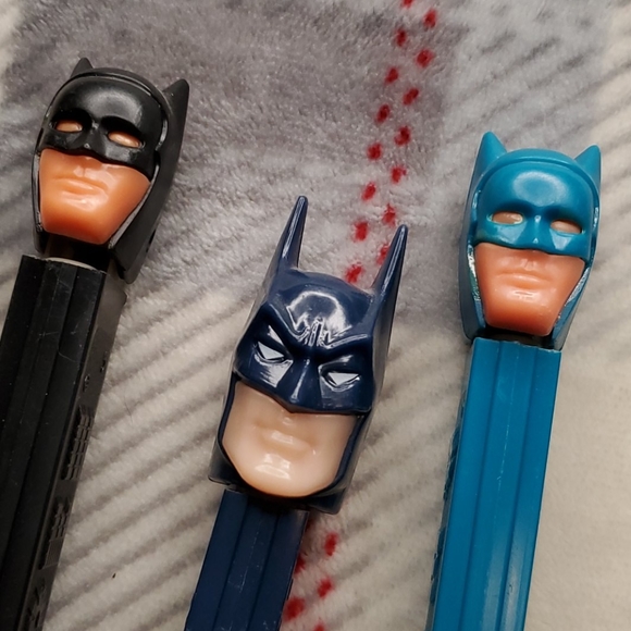 Set of 3 Batman Pez Dispensers, 1985 and 1995 - Picture 4 of 8